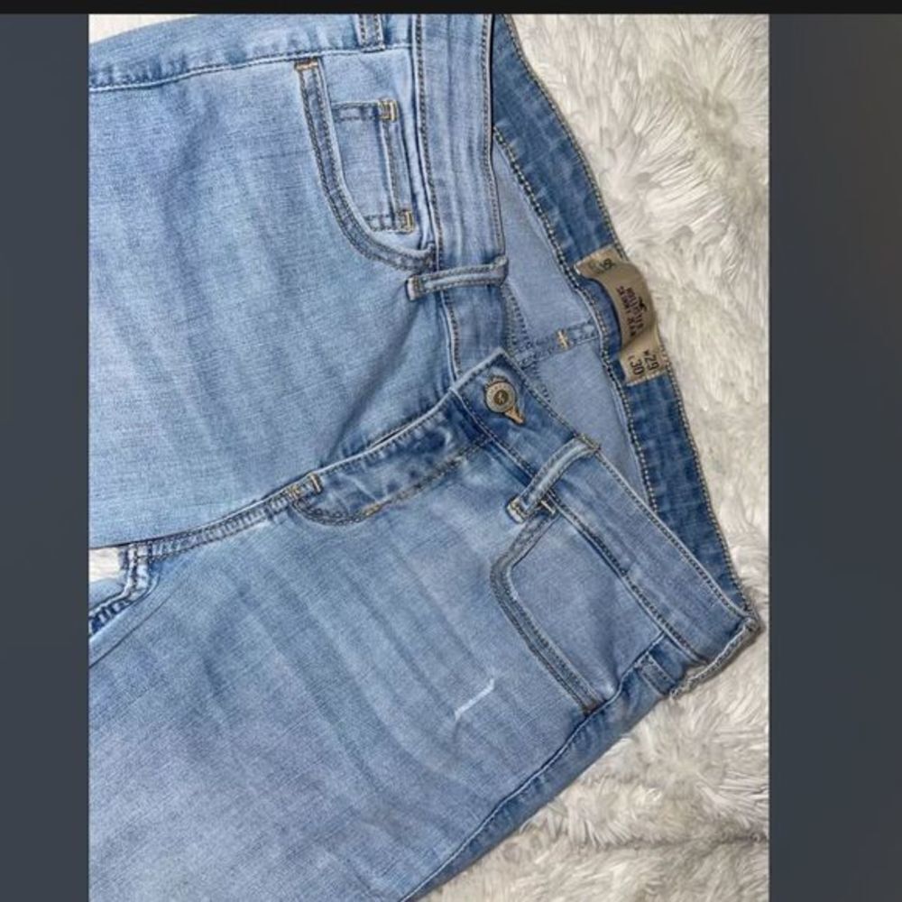 HOLLISTER ― 9 SHORT ― Soft Denim Jeans W29 L30 - Picture 4 of 4